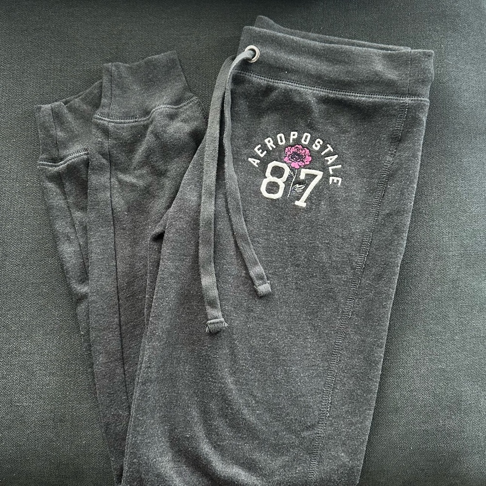 Aeropostale sweats